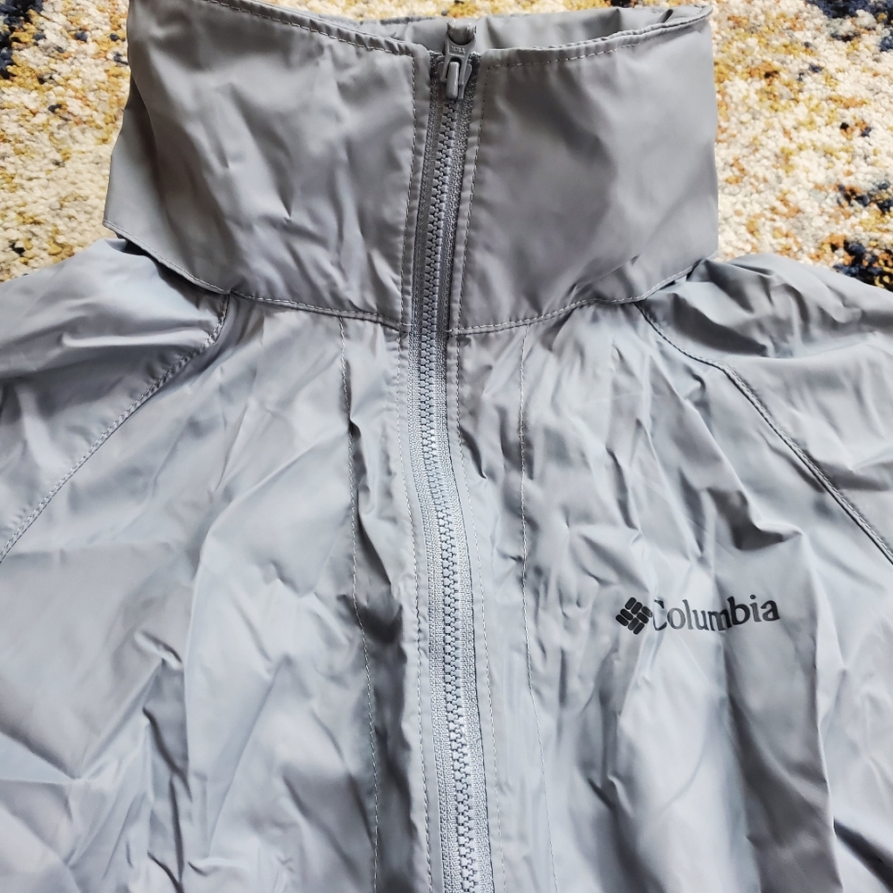 Columbia Packing Rain Jacket - Picture 2 of 4